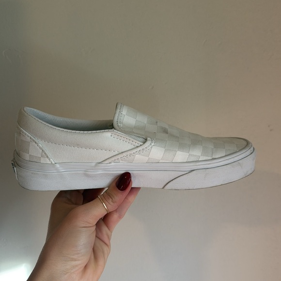 VANS White Checkered Slip-Ons - Picture 3 of 4